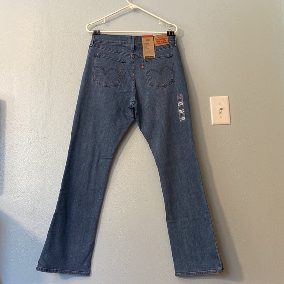 NWT Levi’s Classic Bootcut Jeans - Picture 13 of 15